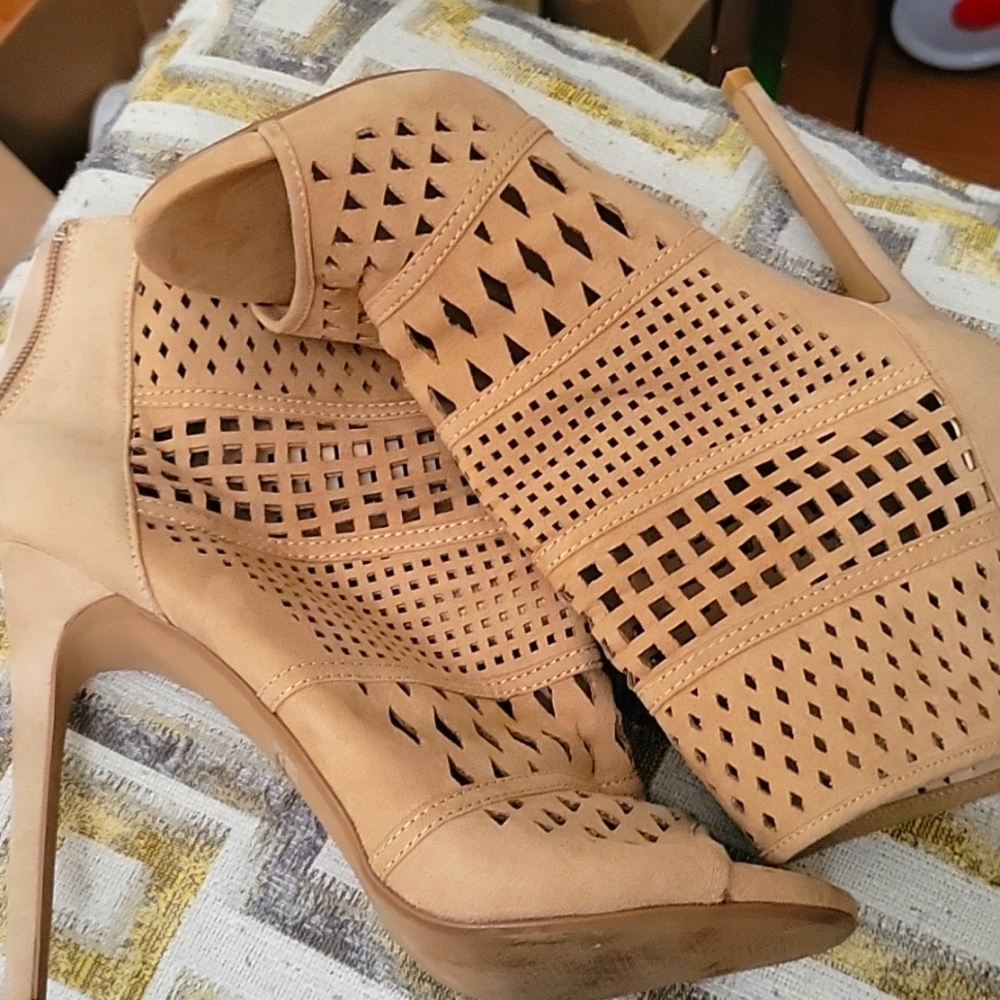 Nude Heels
